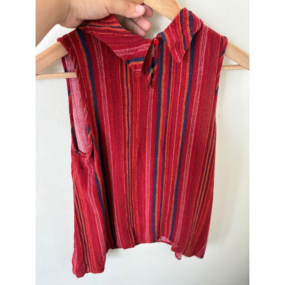 Monteau Fairy Boho Red Striped Sleeveless Mock Neck Blouse Top M - Picture 5 of 5